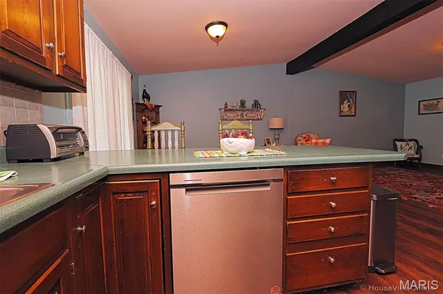 $364,900 | 200 Lisa Drive, Farmington, MO 63640