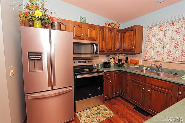 $364,900 | 200 Lisa Drive, Farmington, MO 63640