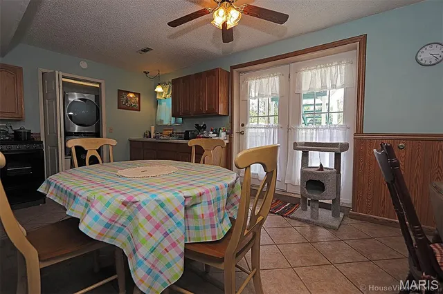 $364,900 | 200 Lisa Drive, Farmington, MO 63640