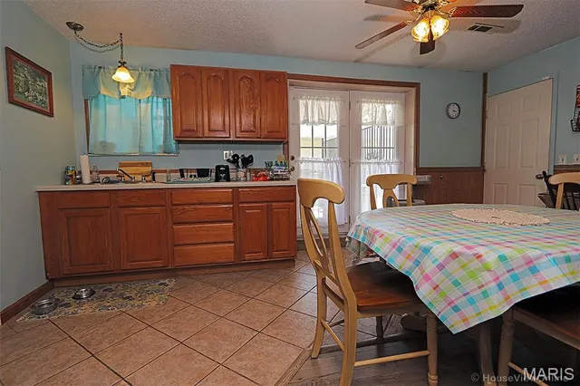 $364,900 | 200 Lisa Drive, Farmington, MO 63640