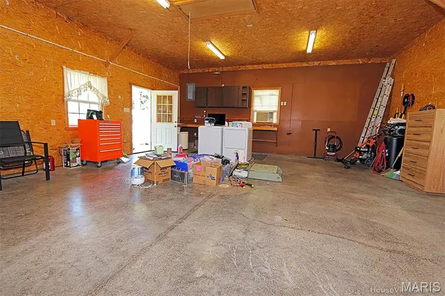 $364,900 | 200 Lisa Drive, Farmington, MO 63640