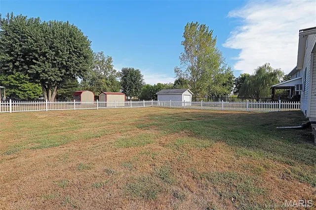 $364,900 | 200 Lisa Drive, Farmington, MO 63640