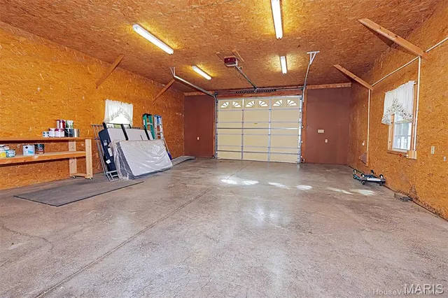 $364,900 | 200 Lisa Drive, Farmington, MO 63640