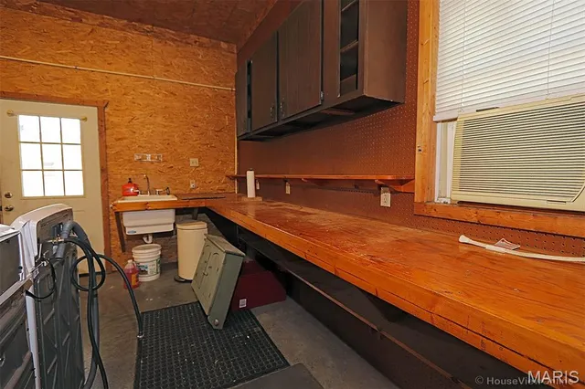 $364,900 | 200 Lisa Drive, Farmington, MO 63640