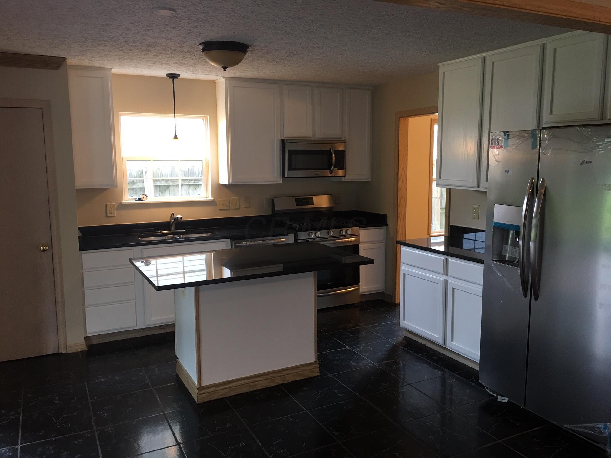 2525 Northwold Road Columbus, OH 43231 - Photo 1 of 13 Gallery Image 1