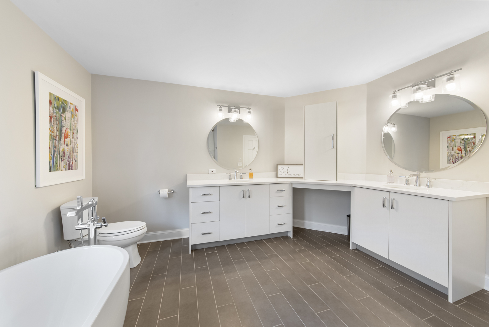 N440 Peter Road Winfield, IL 60190 - Photo 21 of 34 a spacious bathroom with a double vanity sink and a mirror
