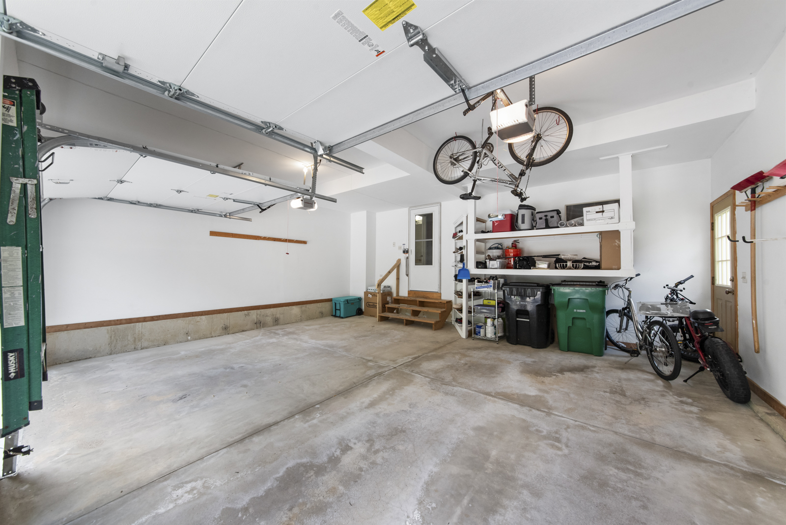 N440 Peter Road Winfield, IL 60190 - Photo 31 of 34 a view of garage
