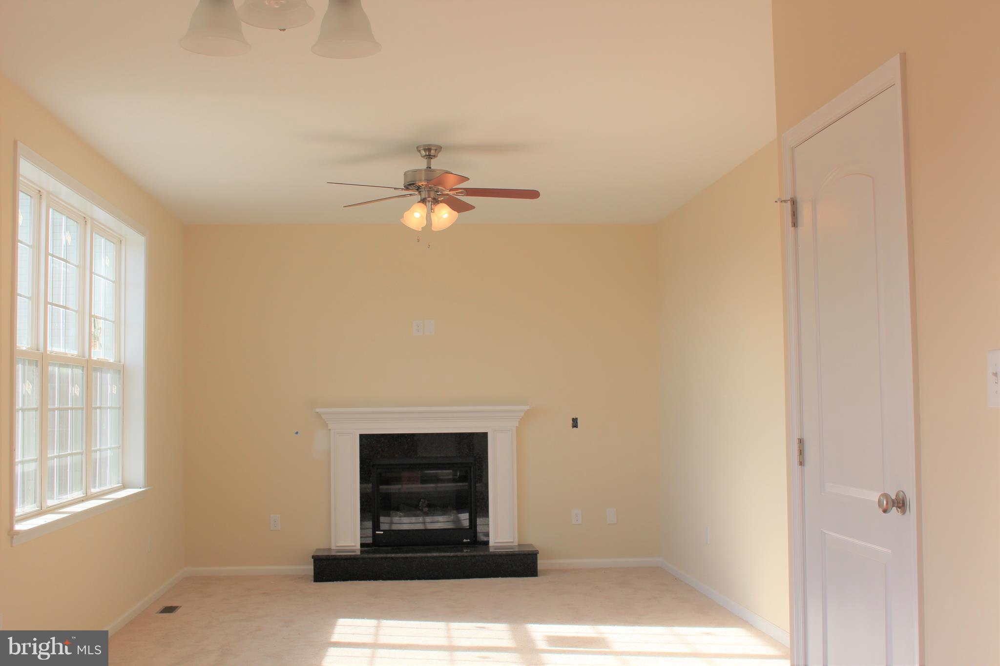 281 Boise Road Inwood, WV 25428 - Photo 14 of 21 Family Room