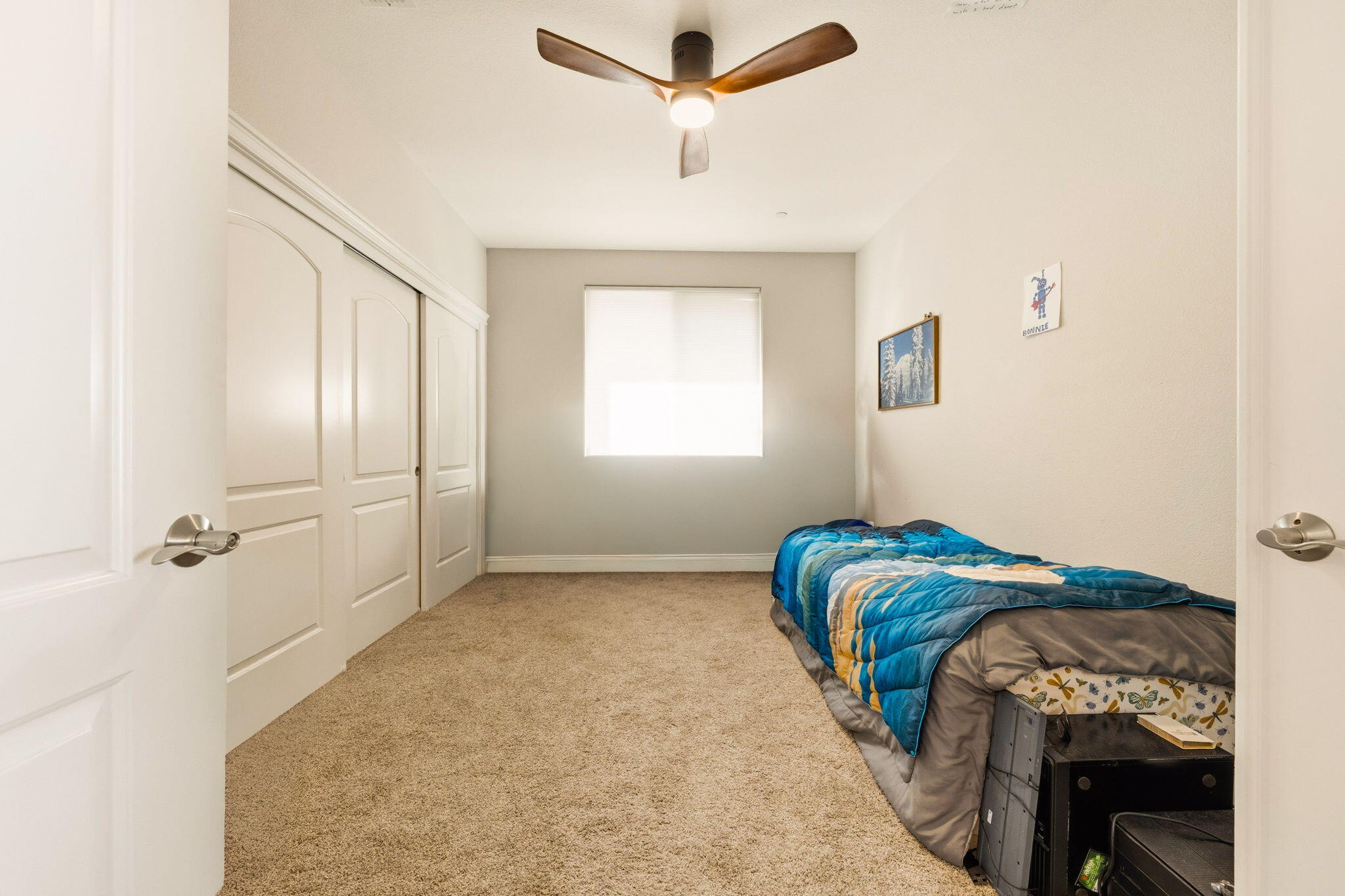 542 El Mango Drive Redding, CA 96003 - Photo 22 of 38 bedroom 4