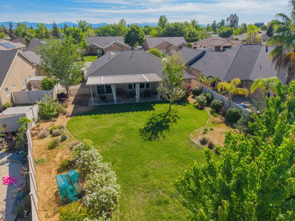 $574,000 | 542 El Mango Drive, Redding, CA 96003