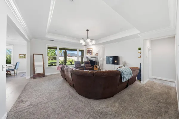 $574,000 | 542 El Mango Drive, Redding, CA 96003