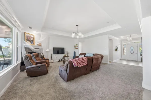 $574,000 | 542 El Mango Drive, Redding, CA 96003