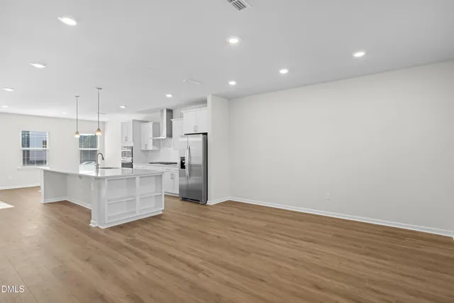 $2,375 | 2136 Grouse Ski Circle, Apex, NC 27523