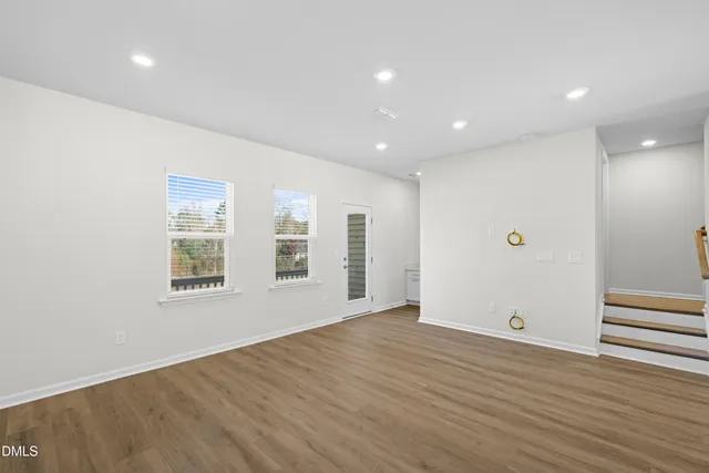 $2,375 | 2136 Grouse Ski Circle, Apex, NC 27523