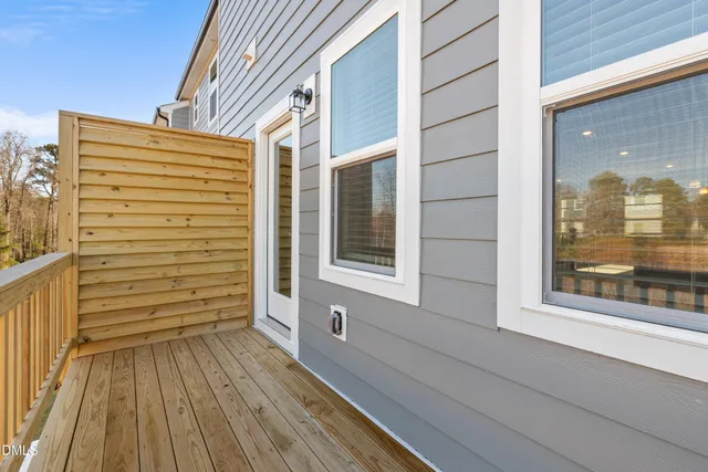 $2,375 | 2136 Grouse Ski Circle, Apex, NC 27523