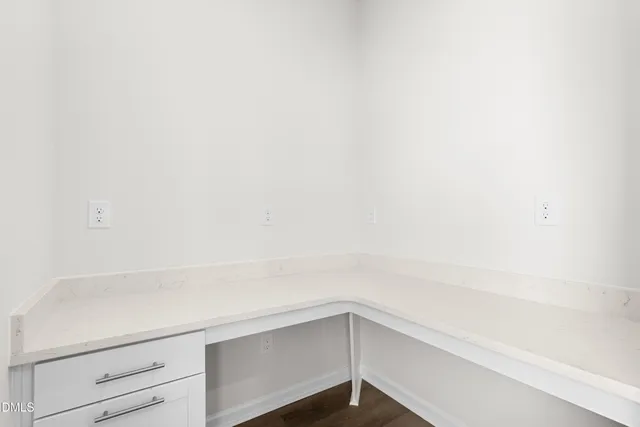 $2,375 | 2136 Grouse Ski Circle, Apex, NC 27523