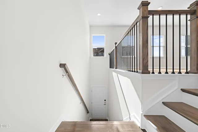 $2,375 | 2136 Grouse Ski Circle, Apex, NC 27523