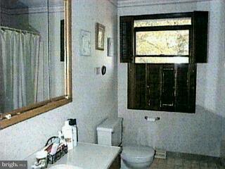 3240 Grandview Road Hanover, PA 17331 - Photo 5 of 6 Gallery Image 5