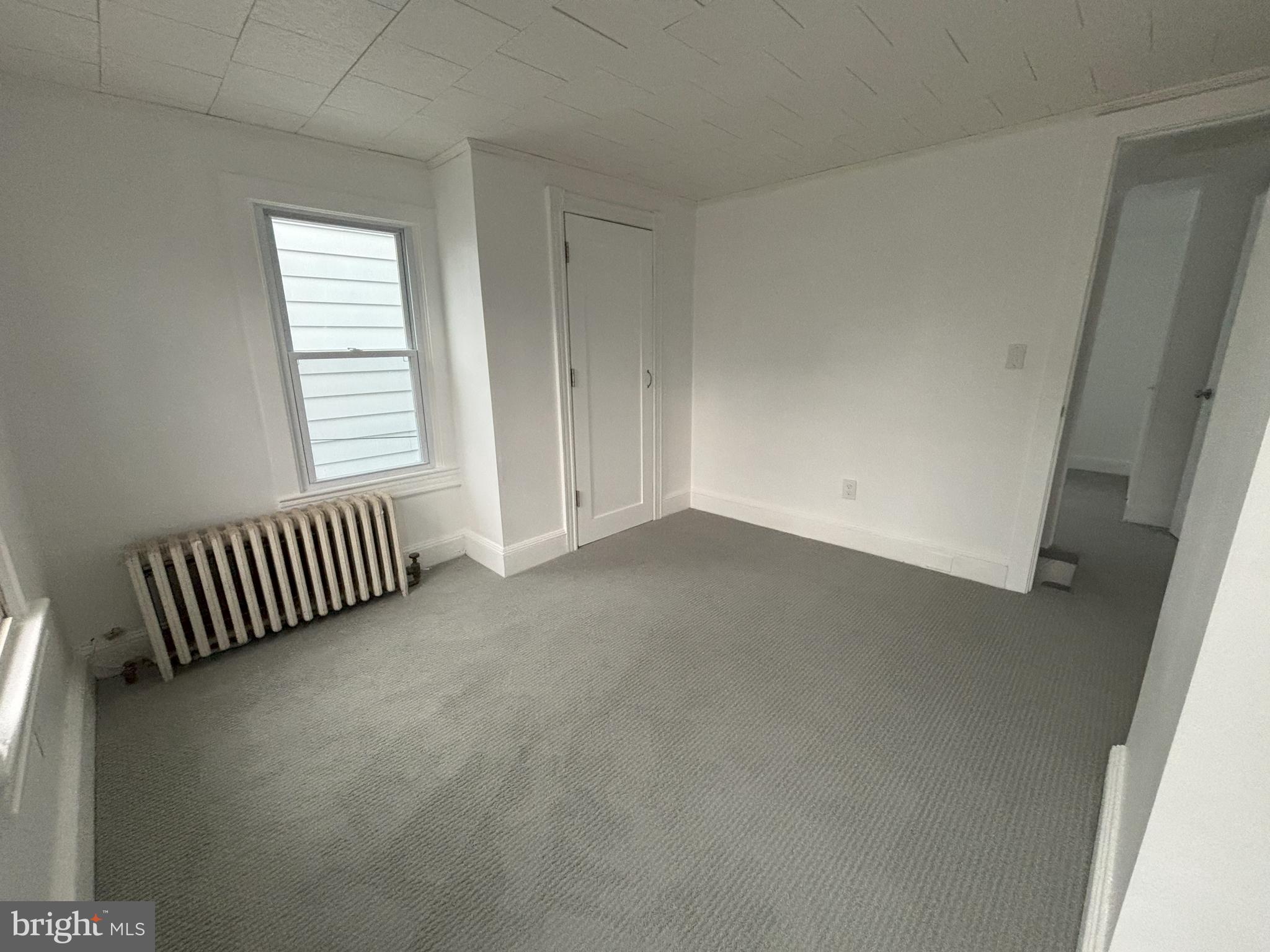 209 Main Street Hamilton, NJ 08620 - Photo 8 of 18