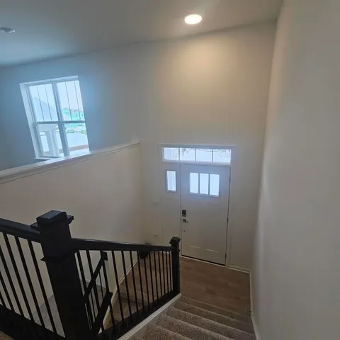 $3,200 | 233 Settlers Place, West Dundee, IL 60118