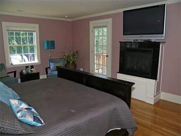 311 Clinton Road Brookline, MA 02445 - Photo 16 of 30