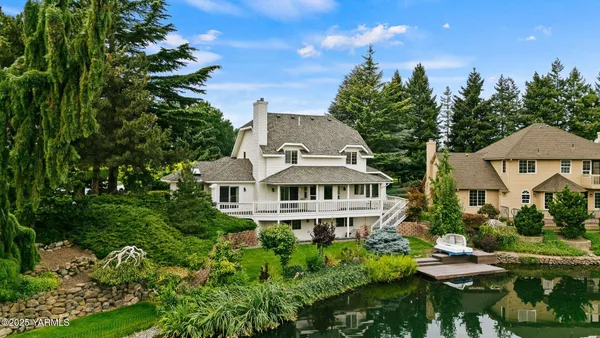 $699,000 | 1217 North 22nd Avenue, Yakima, WA 98902