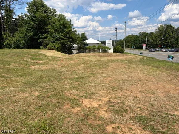 $390,000 | 482 Highway 46, Hackettstown, NJ 07840