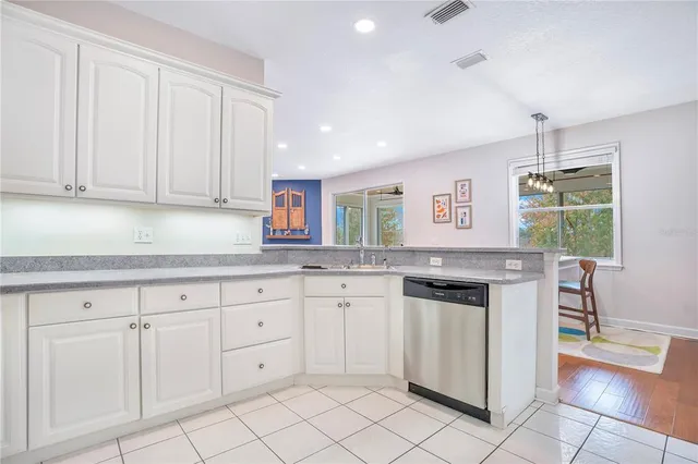 $915,000 | 8400 Vintage Drive, Orlando, FL 32835