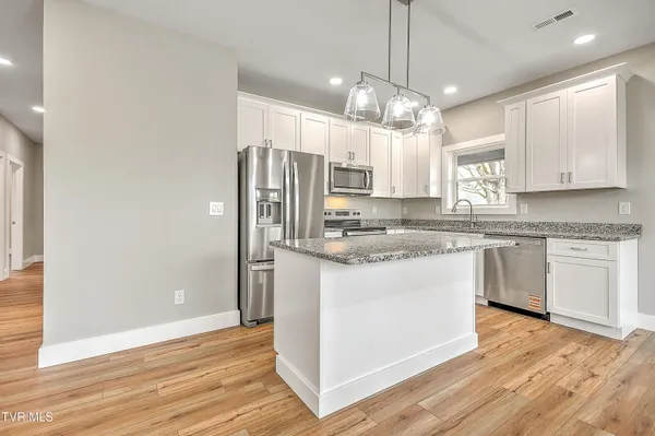 $349,000 | 1805 Rock Springs Road, Kingsport, TN 37664