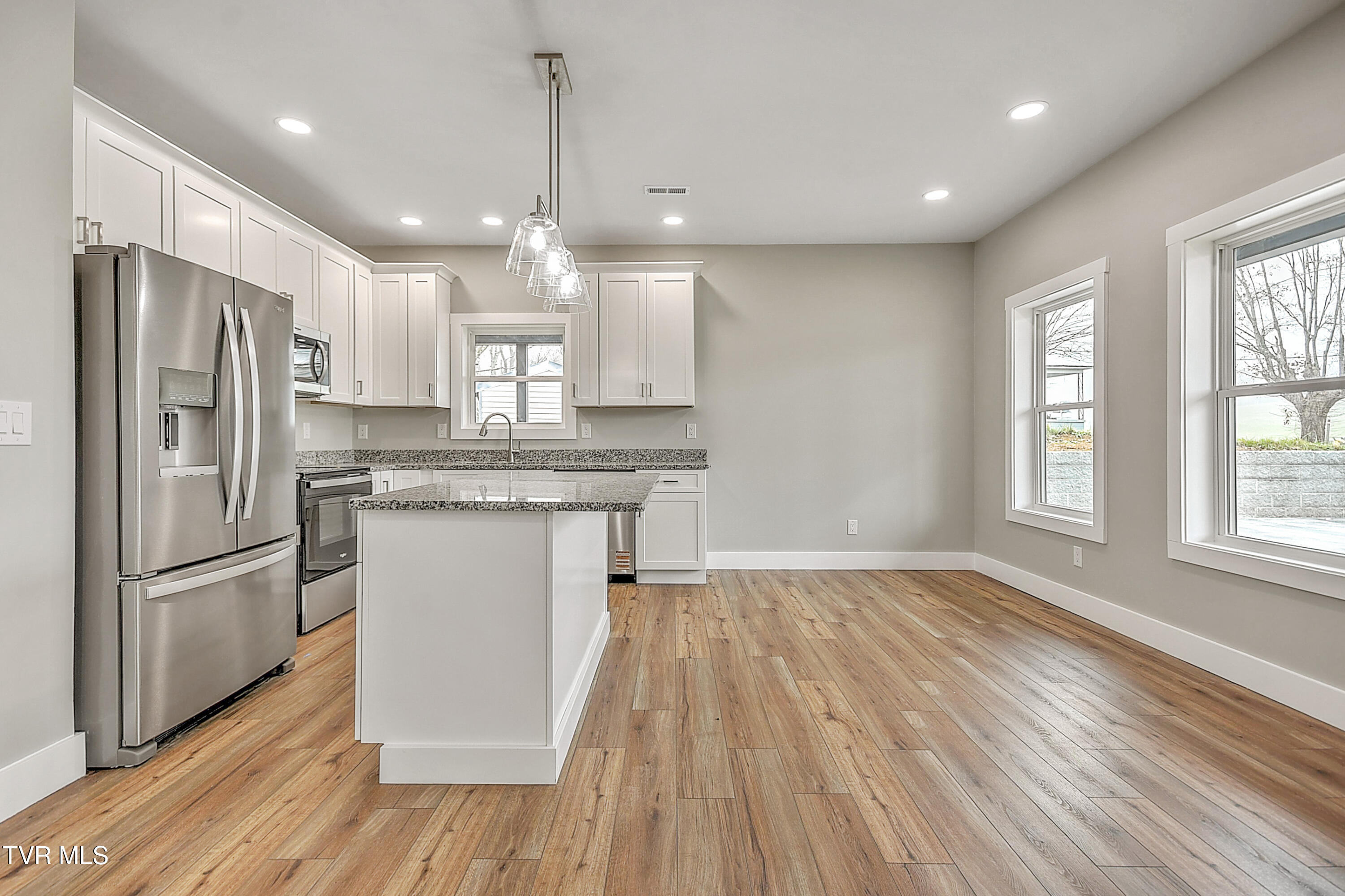 1805 Rock Springs Road Kingsport, TN 37664 - Photo 2 of 52 1805 Rock Springs Rd TV#2-26