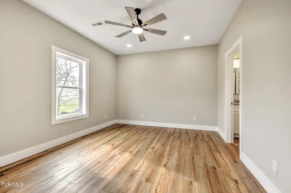 $349,000 | 1805 Rock Springs Road, Kingsport, TN 37664