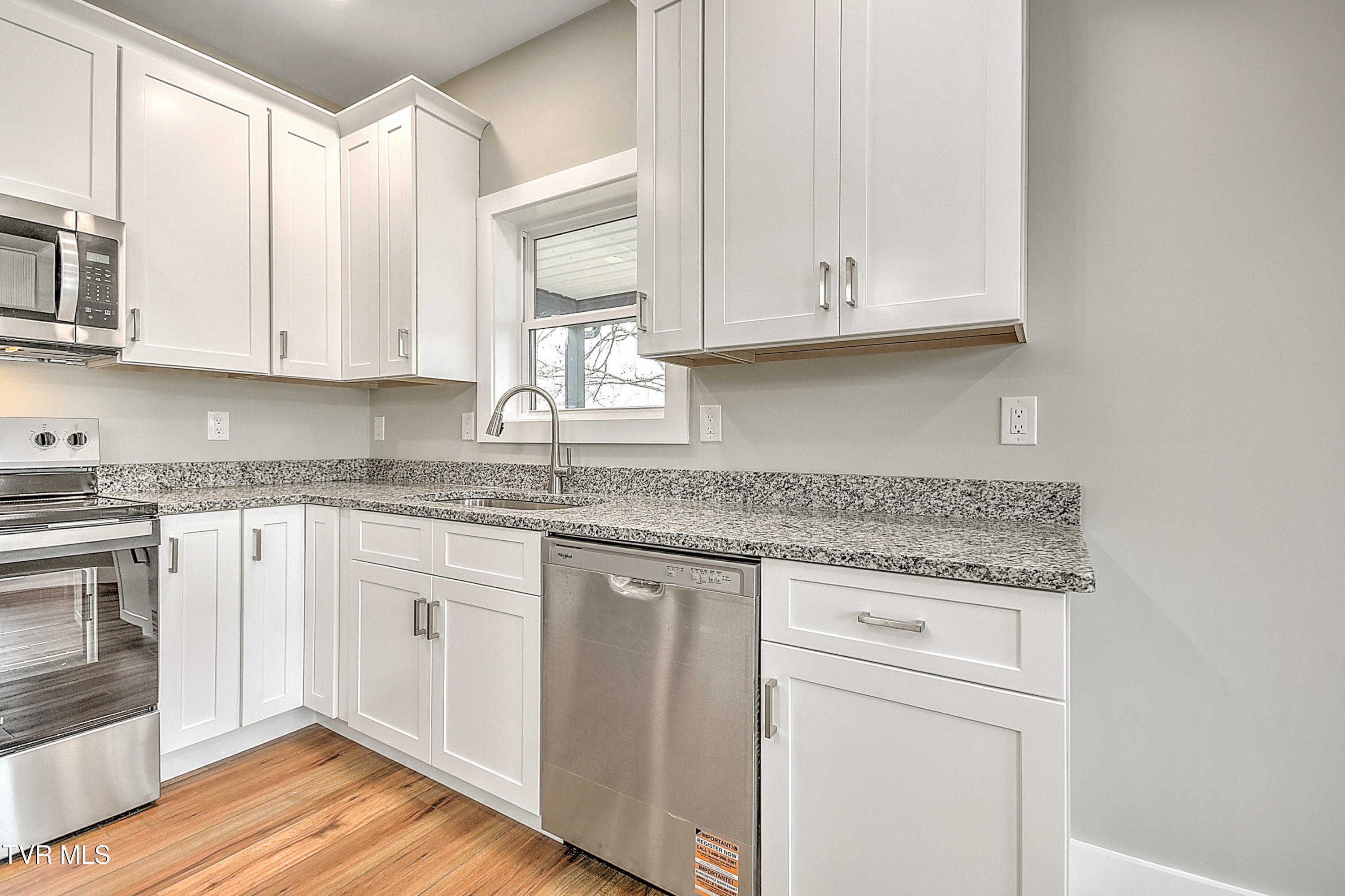 1805 Rock Springs Road Kingsport, TN 37664 - Photo 8 of 52 1805 Rock Springs Rd TV#2-20