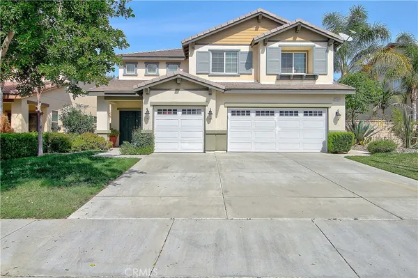 $699,999 | 25960 Corte Antigua, Moreno Valley, CA 92551