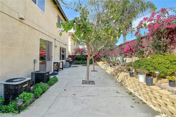 $699,999 | 25960 Corte Antigua, Moreno Valley, CA 92551