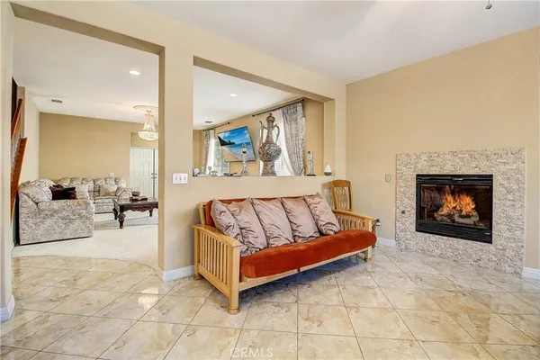 $699,999 | 25960 Corte Antigua, Moreno Valley, CA 92551