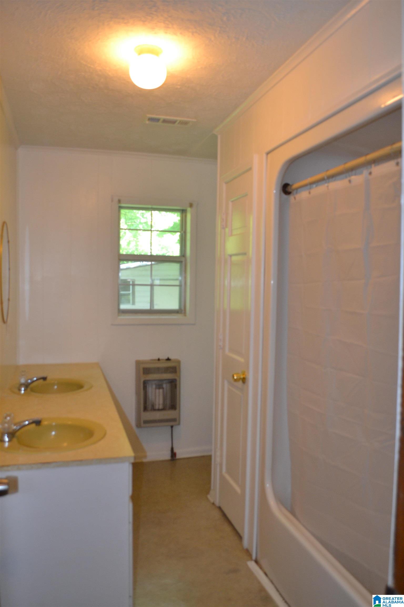 134 Lamar Street Roanoke, AL 36274 - Photo 28 of 35