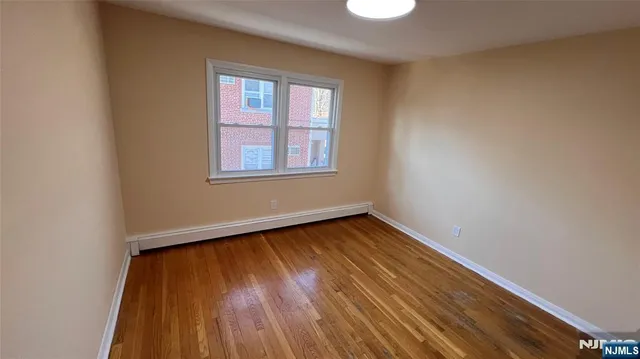 $2,600 | 372 Gilbert Avenue, Unit 2, Elmwood Park, NJ 07407