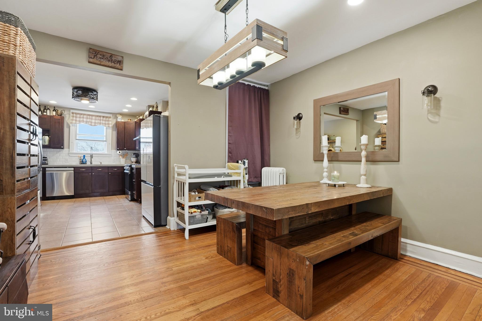 636 Roxborough Avenue Philadelphia, PA 19128 - Photo 4 of 15