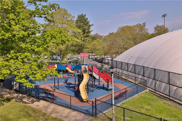 a view of a building