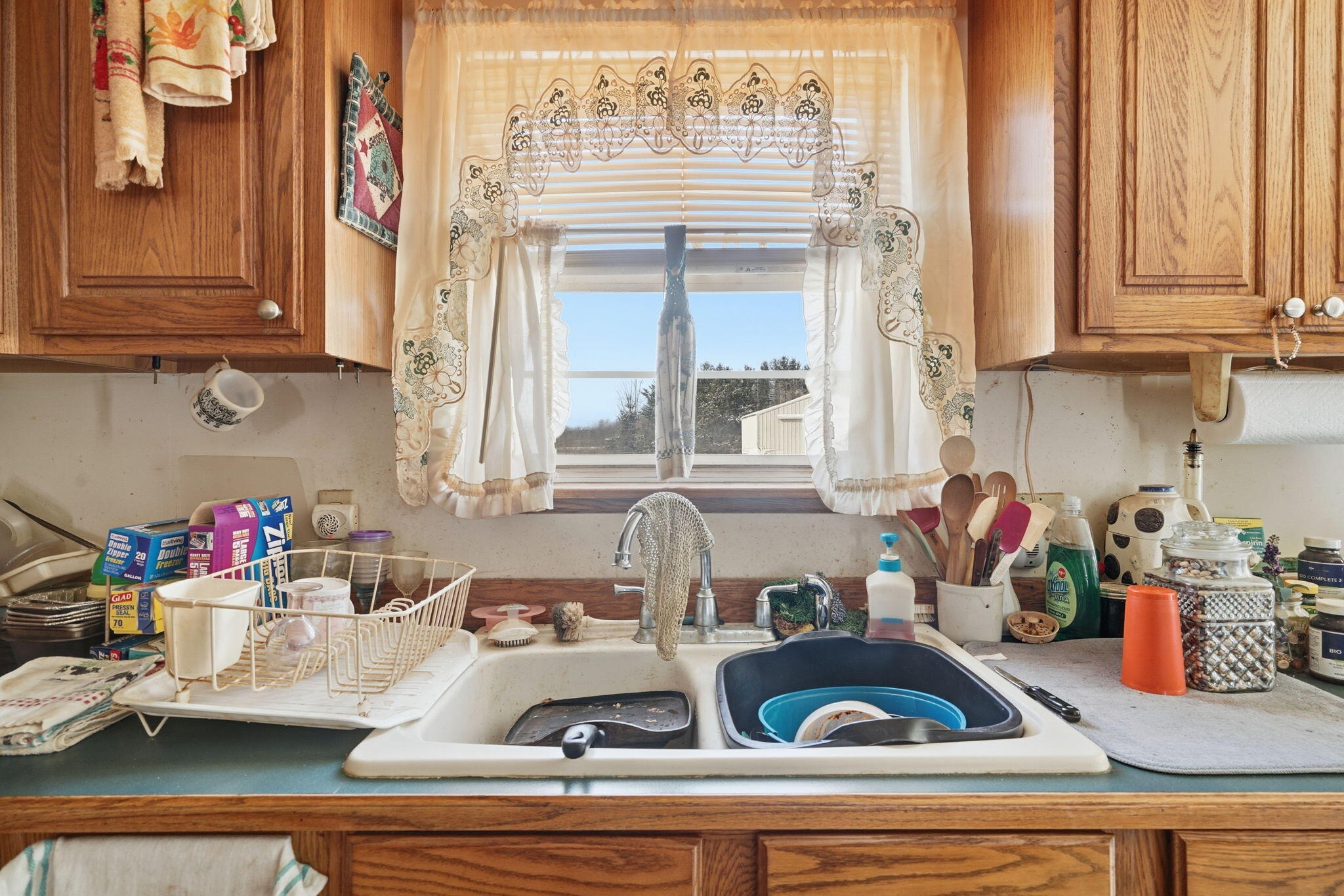 1549 Hayden Road Attica, MI 48412 - Photo 9 of 21 Kitchen
