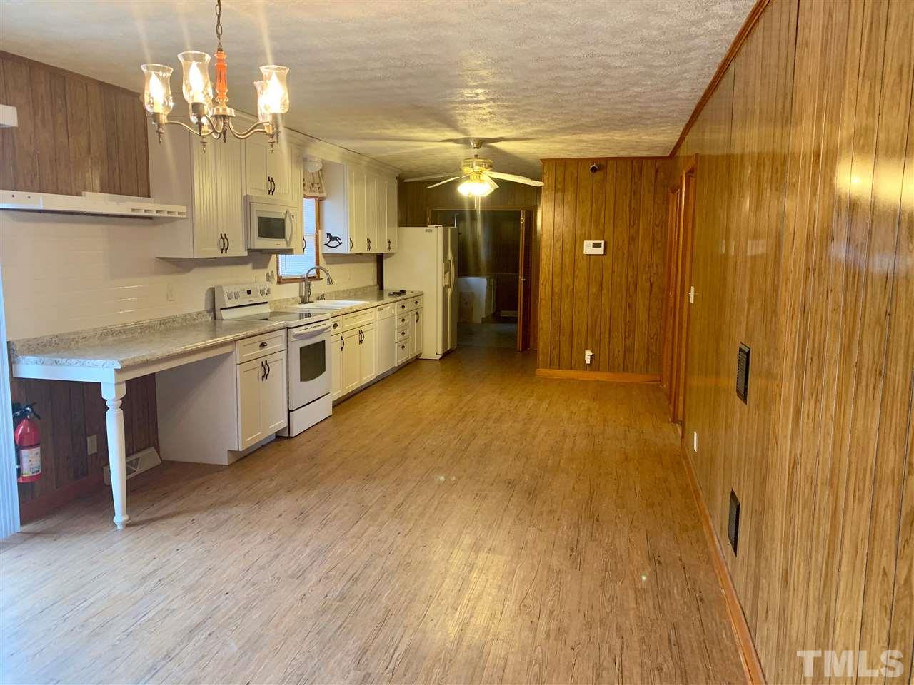 300 Thomas Humphries Road Roxboro, NC 27574 - Photo 6 of 22