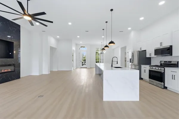 $875,000 | 8115 Planters Knoll Terrace, Bradenton, FL 34201