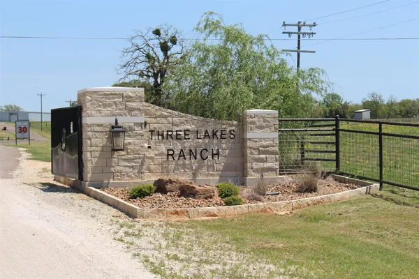 $109,996 | 90 Private Road 1317, Centerville, TX 75833