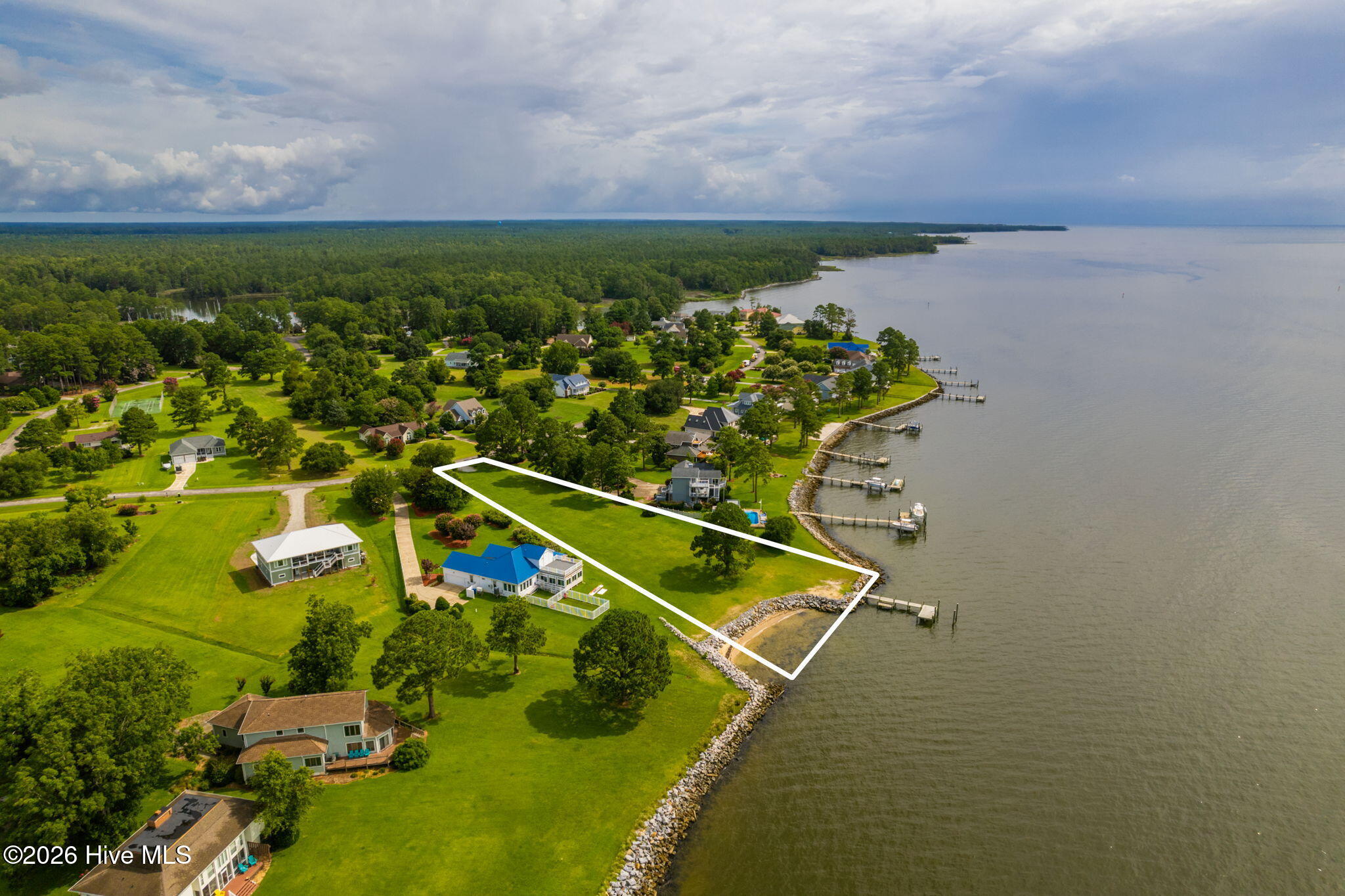 6024 Dolphin Road Oriental, NC 28571 - Photo 1 of 22 22-web-or-mls-cchadwick-visuals-6024-dol
