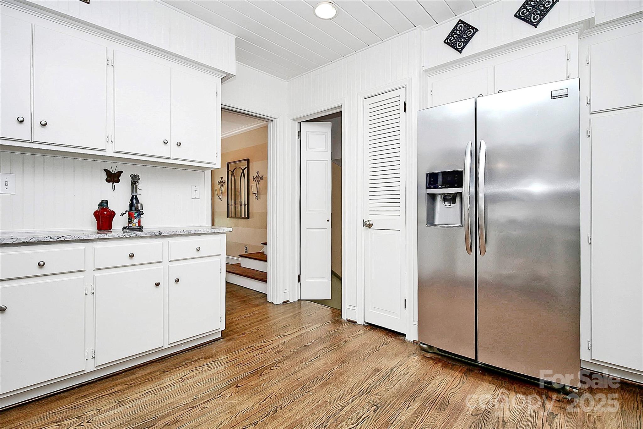 3615 Henshaw Road Charlotte, NC 28209 - Photo 15 of 47