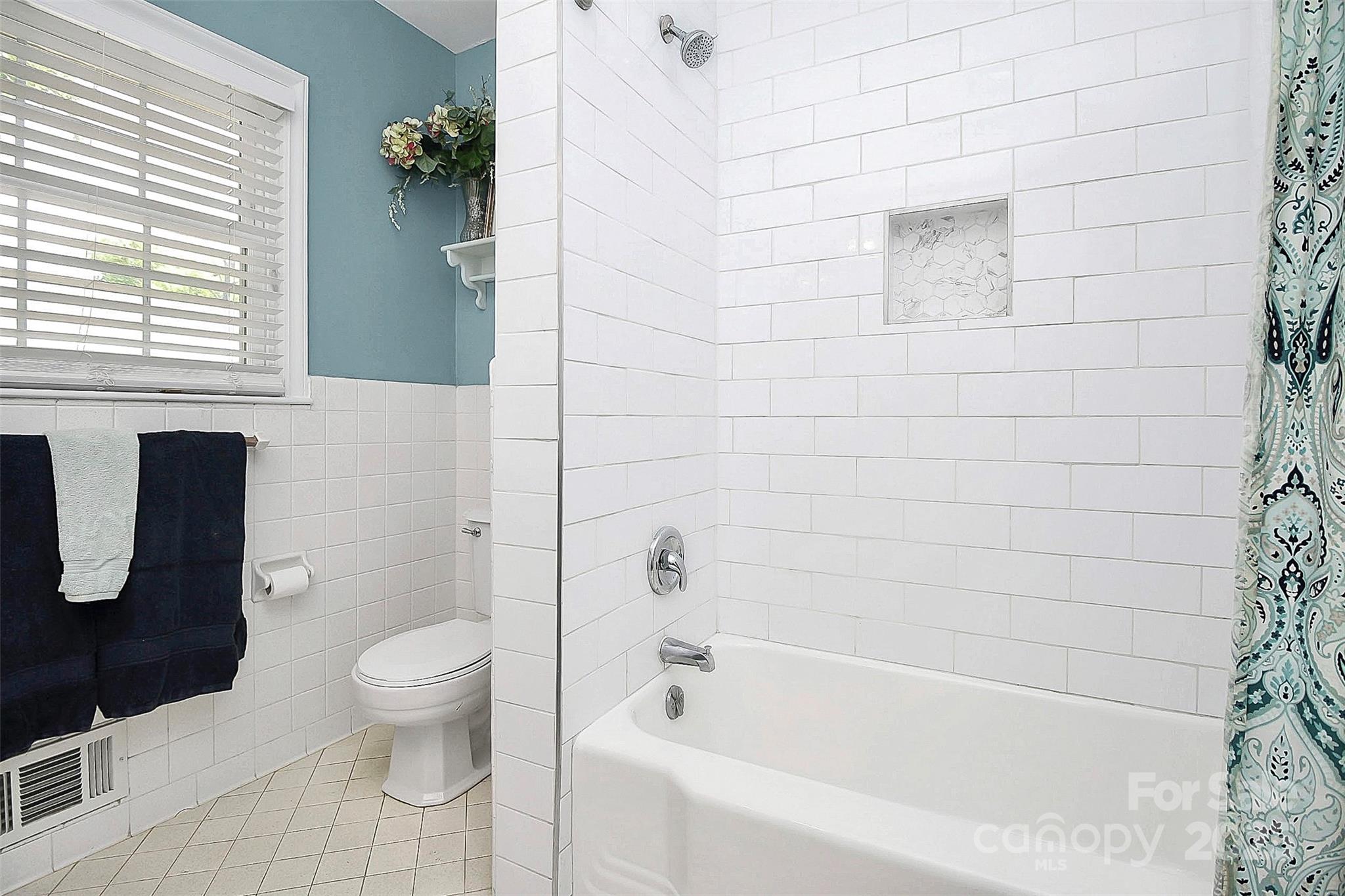 3615 Henshaw Road Charlotte, NC 28209 - Photo 34 of 47