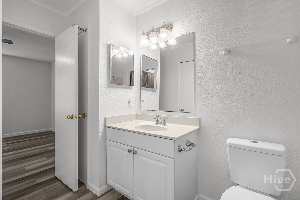 401 North Cromwell Road, Unit T1 Savannah, GA 31410 - Photo 11 of 36