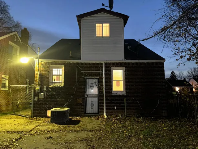 $105,000 | 11704 Greenview Avenue, Detroit, MI 48228