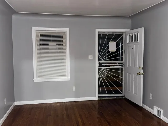 $105,000 | 11704 Greenview Avenue, Detroit, MI 48228