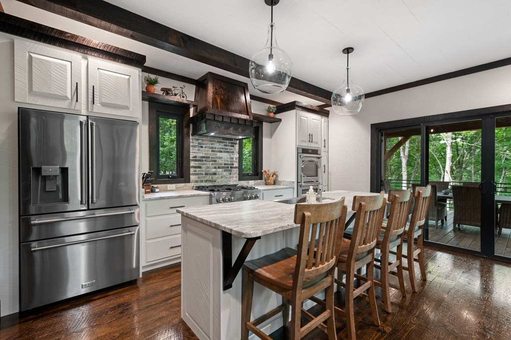 919 Price Road Blue Ridge, GA 30513 - Photo 4 of 60